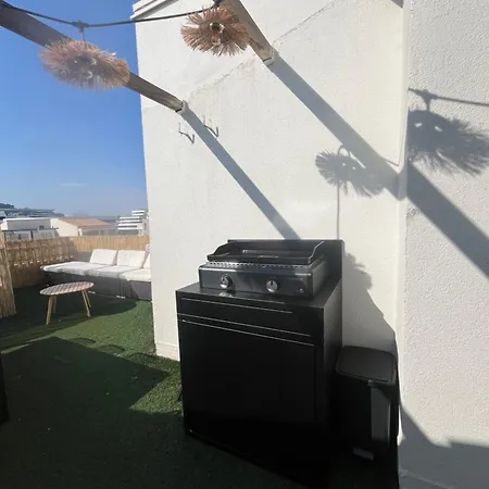 Centre Port, 3 Chambres, 8 Personnes, Terrasse, Climatisation, Wifi アパート アグド